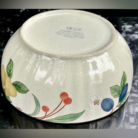 Vintage Retired MIKASA Country Classics Dc014 FRUIT PANORAMA 7.75" Serving Bowl - Picture 9 of 10